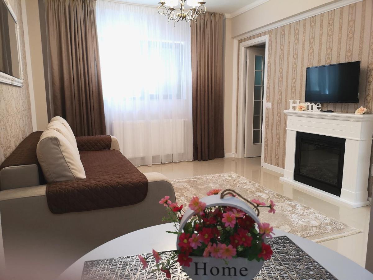 Yns Rooms Яш Екстериор снимка